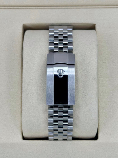 NEW 2025 Rolex Date just 36mm Stainless Steel Jubilee Blue Dial